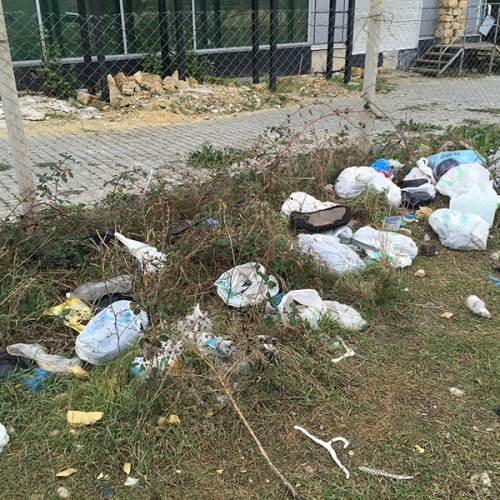 Пустырь ниже Славянского базара между ул. Хрусталева и ул. Индустриальной. SEVSVALKI.NET